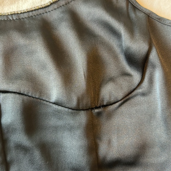 NWT House of Harlow 1960 Black Rhinestone detail Crop Top Size M - Picture 14 of 15